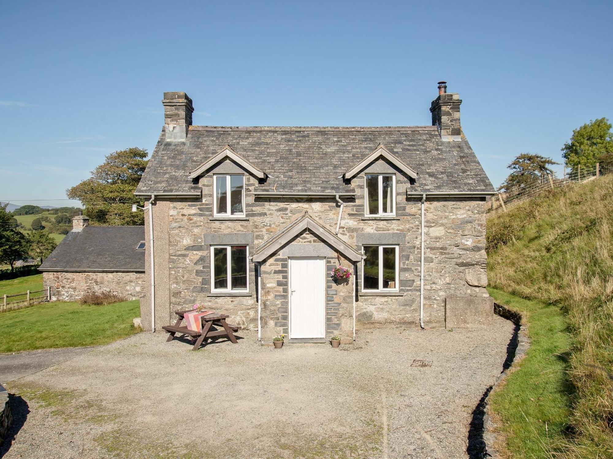 Villa Cefn Bach Capel Garmon Exterior foto